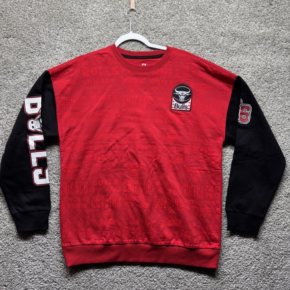 Chicago Bulls‎ Sweatshirt Men Large Red Black NBA Basketball Mascot Logo Benny